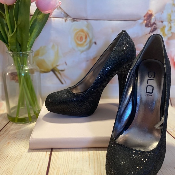 Black Sparkle Glo Heels - Picture 7 of 12